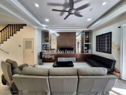 Highland Road (D19), Terrace #480404891